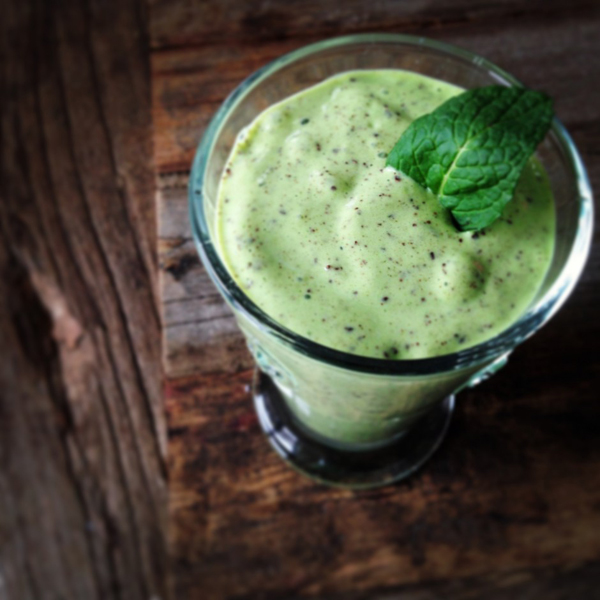 Mint Chocolate Chip Smoothie